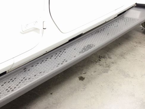 Used 2023 Jeep Wrangler Sahara image 10