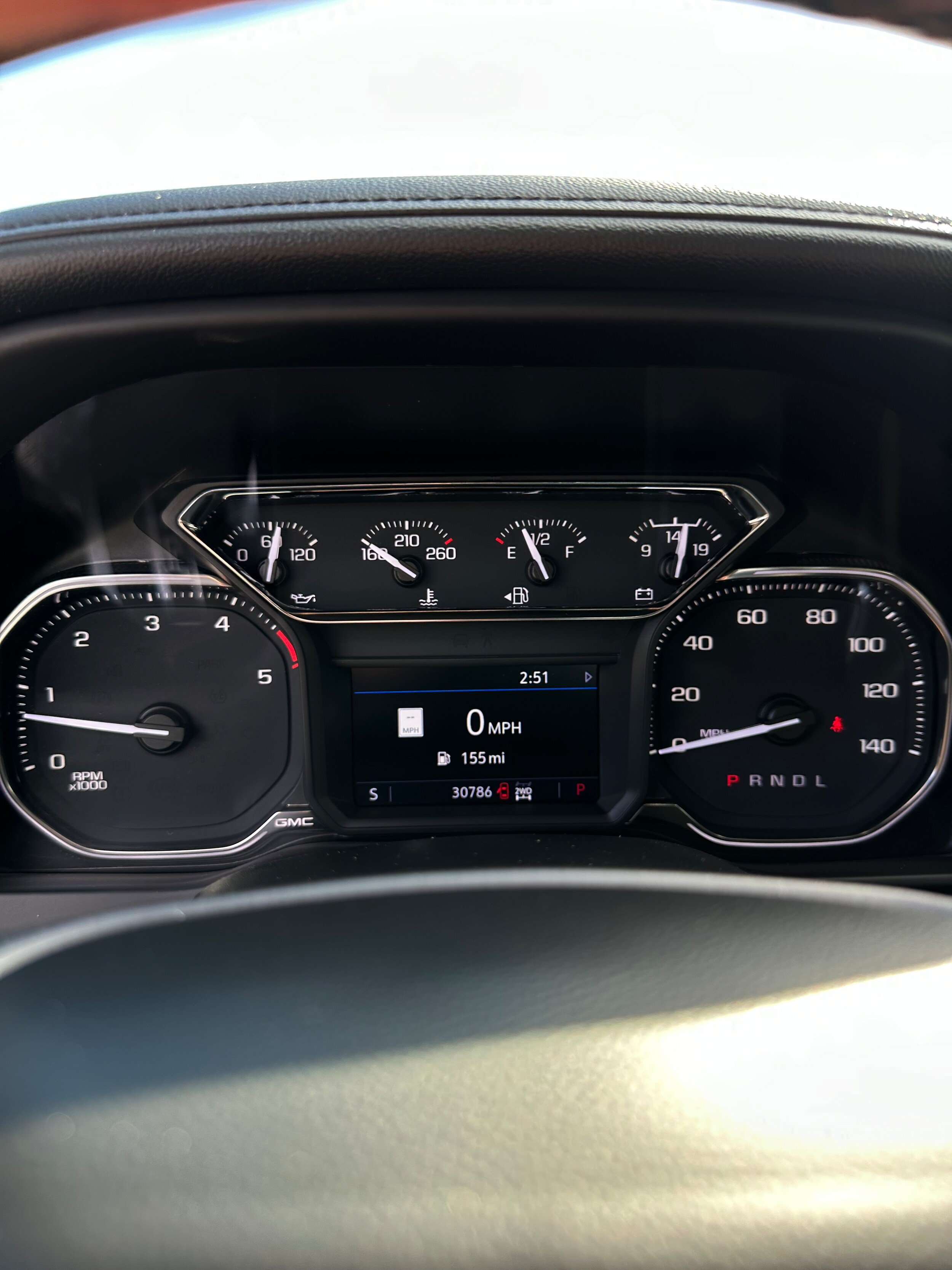 Used 2023 GMC Sierra 2500 AT4 w/ AT4 Preferred Package AWD/4WD image 25