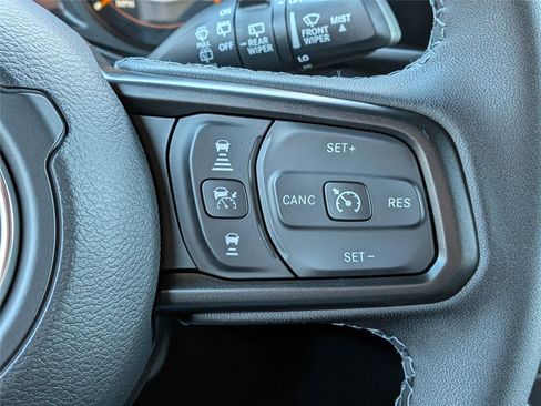 New 2026 Jeep Wrangler Unlimited Rubicon image 27