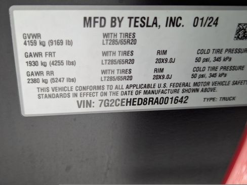 Used 2024 Tesla Cybertruck AWD Crew Cab image 42