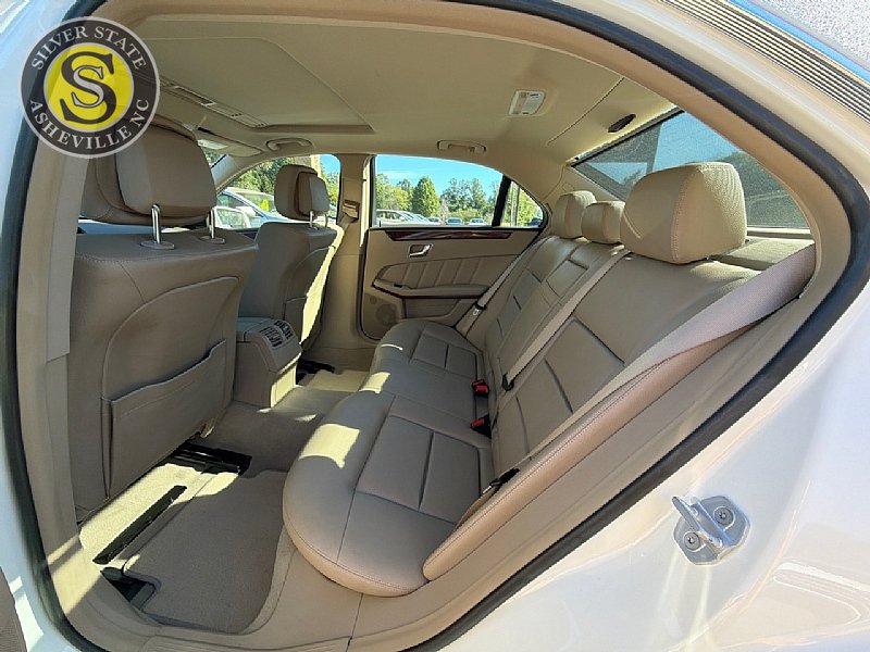 Used 2012 Mercedes-Benz E 350 4MATIC Sedan image 13
