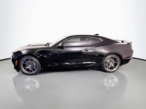 Used 2019 Chevrolet Camaro SS image 6