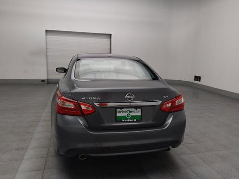 Used 2017 Nissan Altima 2.5 SV image 6