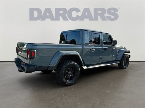 New 2025 Jeep Gladiator Sport image 7