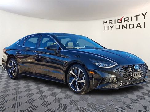 Used 2022 Hyundai Sonata SEL Plus w/ Cargo Package image 3