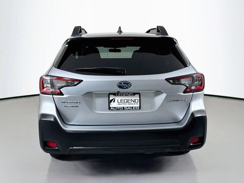Used 2024 Subaru Outback Premium AWD/4WD image 7