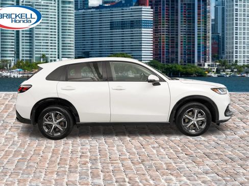 Used 2024 Honda HR-V EX-L image 10
