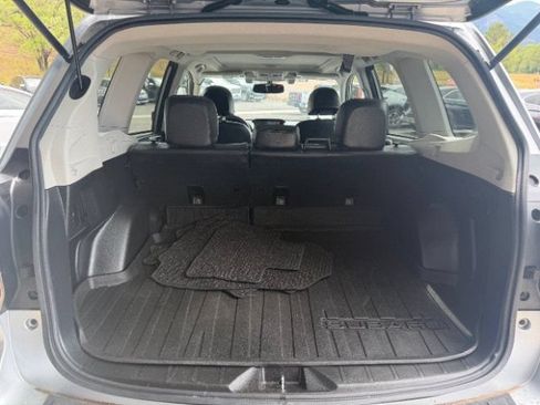 Used 2015 Subaru Forester 2.5i Limited AWD/4WD image 14