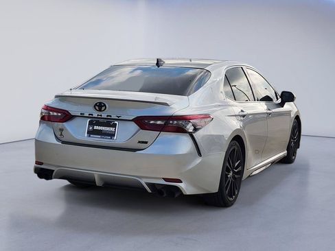 Used 2021 Toyota Camry XSE FWD image 8