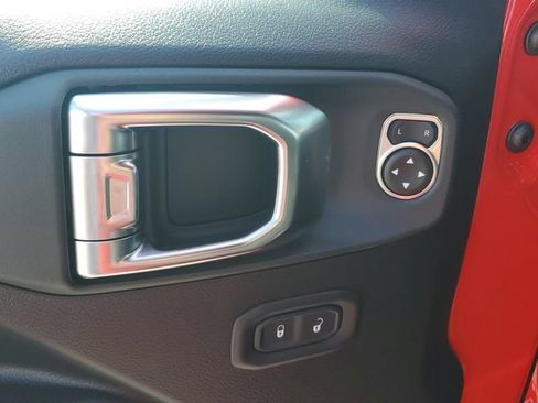 New 2025 Jeep Wrangler Sport S image 20