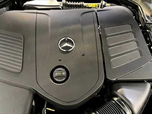 New 2026 Mercedes-Benz C 300 4MATIC Sedan image 15