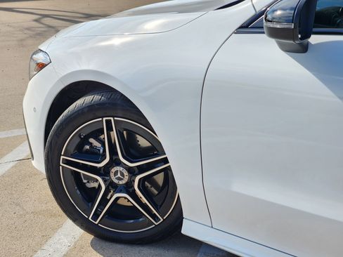 Certified 2025 Mercedes-Benz CLA 250 image 6