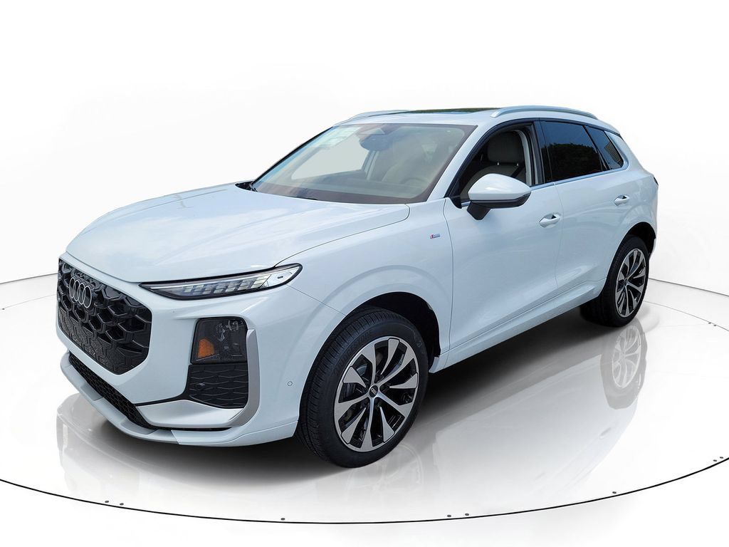 New 2026 Audi Q3 quattro 2.0T AWD/4WD image 2