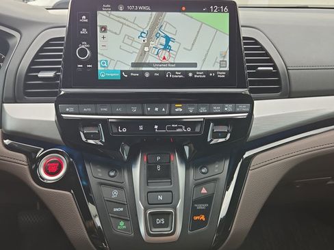 Certified 2026 Honda Odyssey Touring image 14