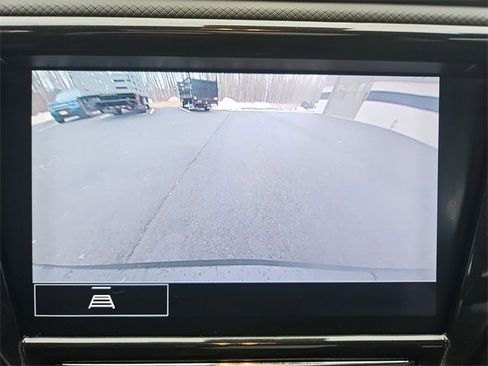 Used 2021 Chevrolet TrailBlazer RS w/ Sun and Liftgate Package image 15