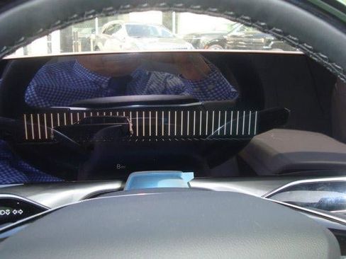 New 2026 Cadillac Vistiq Sport image 13