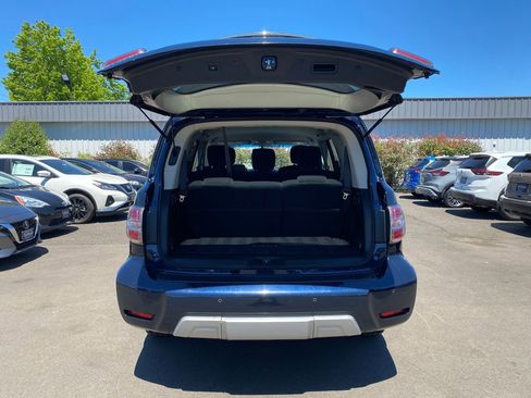 Used 2018 Nissan Armada SV w/ Driver Package AWD/4WD image 9