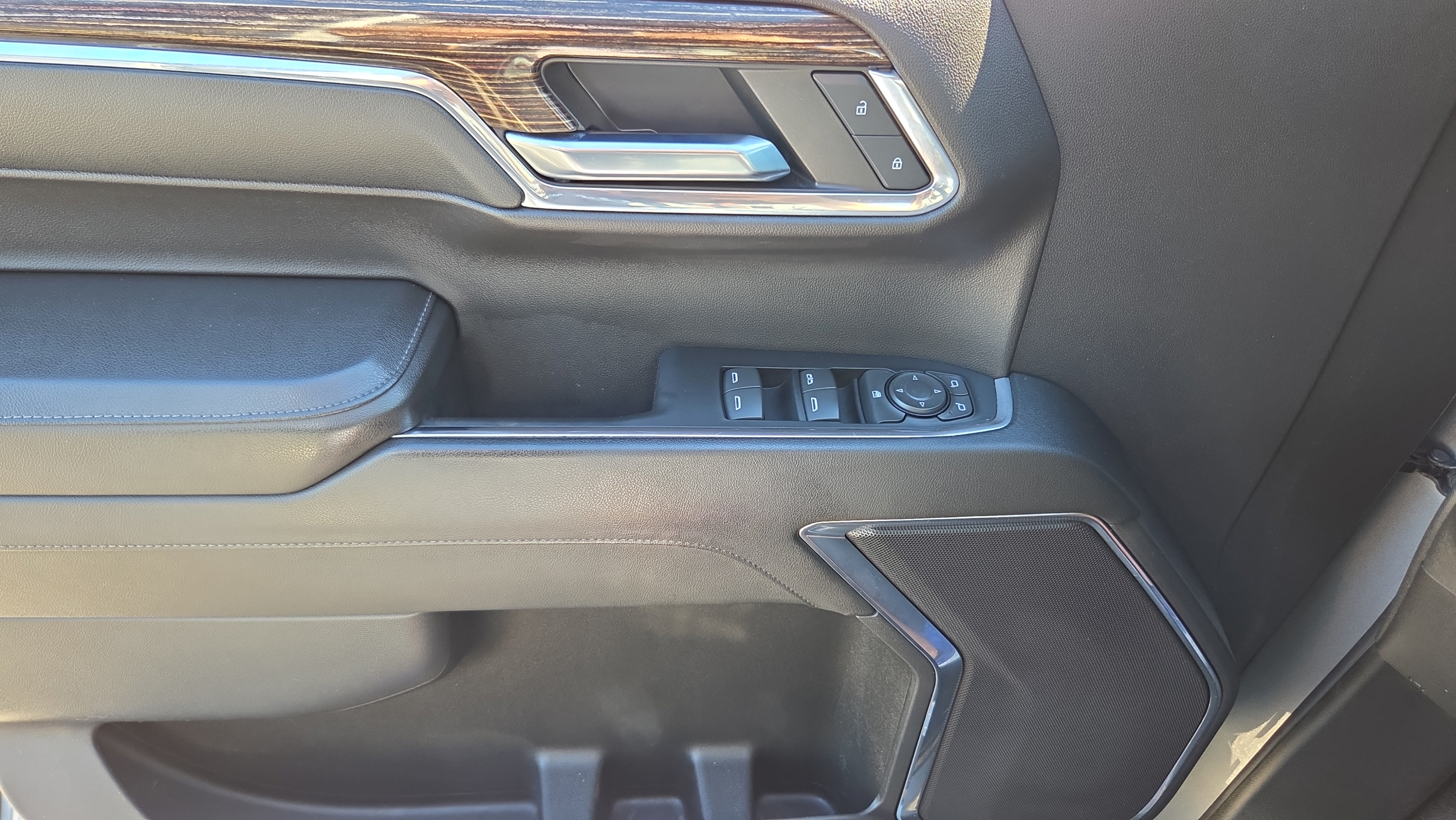 Certified 2024 GMC Sierra 1500 Elevation AWD/4WD image 27