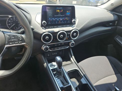 Used 2025 Nissan Sentra SV FWD image 20