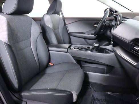 Used 2022 Nissan Rogue SV AWD/4WD image 38