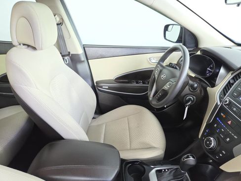 Used 2018 Hyundai Santa Fe Sport AWD/4WD image 32