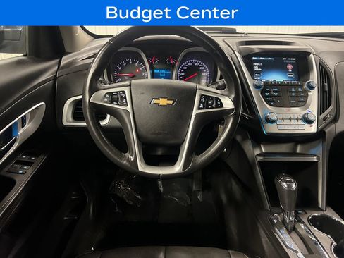 Used 2017 Chevrolet Equinox Premier w/ Enhanced Convenience Package FWD image 17