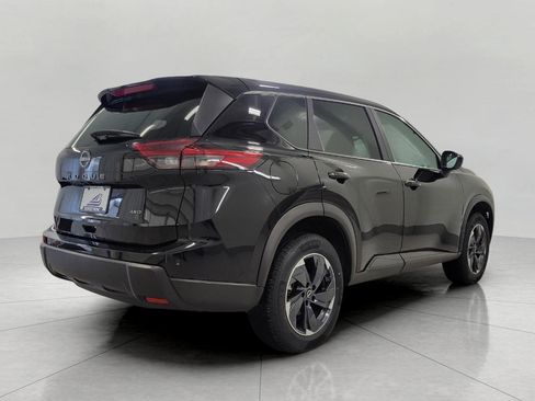 Used 2025 Nissan Rogue SV image 20