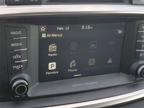 Used 2017 Kia Sorento EX image 27