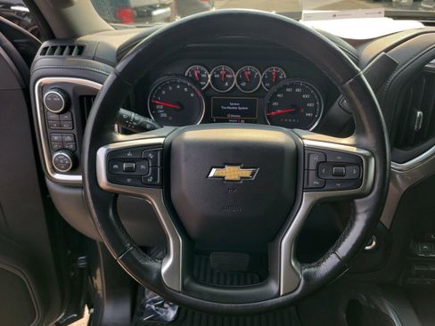 Used 2020 Chevrolet Silverado 1500 LTZ w/ LTZ Premium Package AWD/4WD image 19