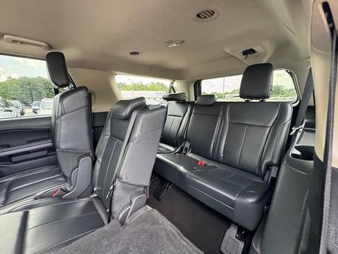 Used 2024 Ford Expedition Max XLT AWD/4WD image 13