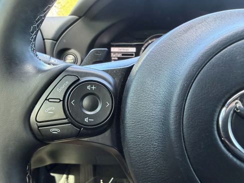 Used 2023 Toyota GR86 w/ ALL Weather Mat Package (TMS) RWD image 20