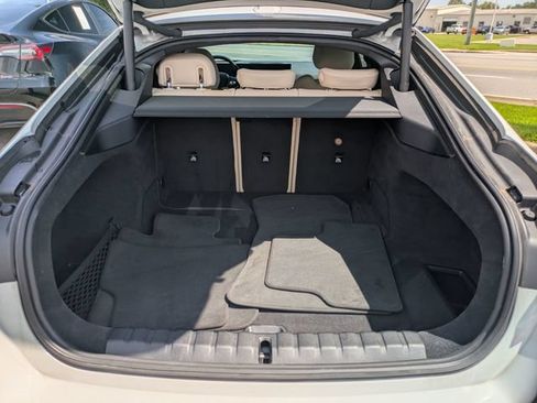 Used 2024 BMW i4 eDrive40 w/ Premium Package RWD image 27