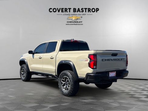 Used 2023 Chevrolet Colorado ZR2 w/ ZR2 Convenience Package III image 4