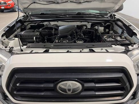 Used 2020 Toyota Tacoma SR image 9