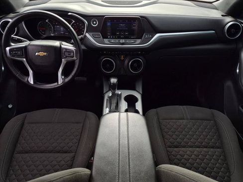 Used 2019 Chevrolet Blazer LT FWD image 16