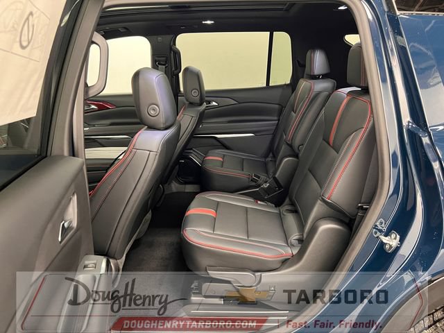 New 2027 Chevrolet Traverse RS w/ LPO, Floor Liner Package FWD image 35