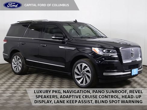 Used 2023 Lincoln Navigator Reserve AWD/4WD image 1