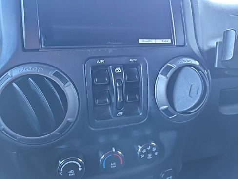 Used 2017 Jeep Wrangler Unlimited Sport w/ Quick Order Package 24S image 46