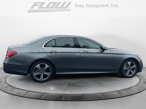 Used 2019 Mercedes-Benz E 300 image 9