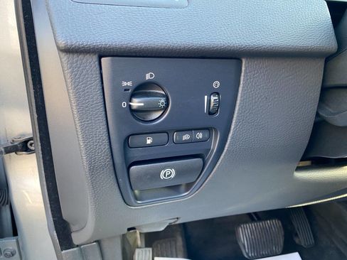 Used 2013 Volvo XC90 3.2 image 21