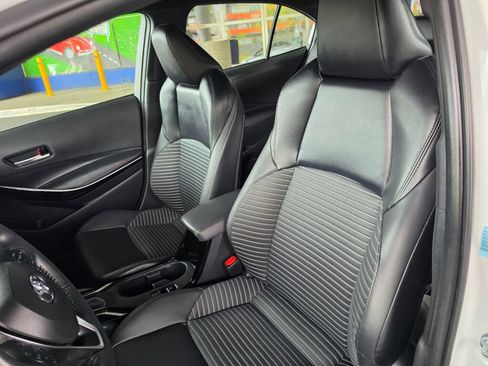 Used 2024 Toyota Corolla XSE FWD image 21