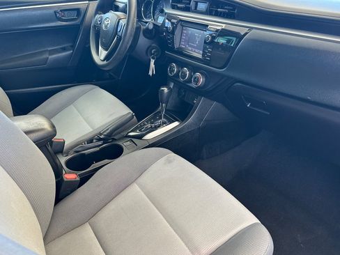 Used 2016 Toyota Corolla L FWD image 15