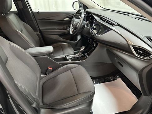 Used 2022 Buick Encore GX Preferred w/ Cold Weather Comfort Package image 17