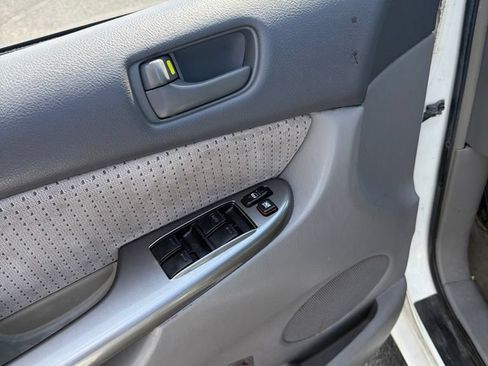 Used 2008 Toyota Sienna LE FWD image 8