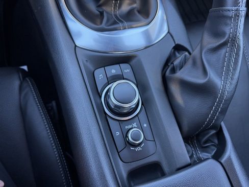 Used 2020 MAZDA MX-5 Miata RF Grand Touring image 37