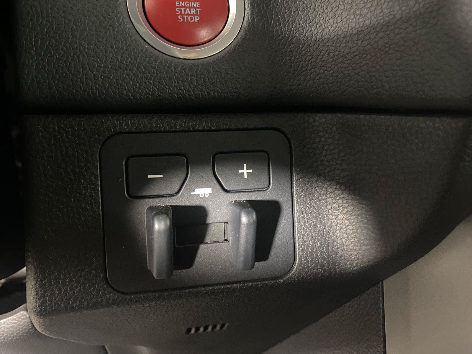 Used 2022 Toyota Tundra Limited AWD/4WD image 16