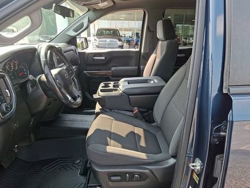 Used 2021 Chevrolet Silverado 1500 RST AWD/4WD image 13