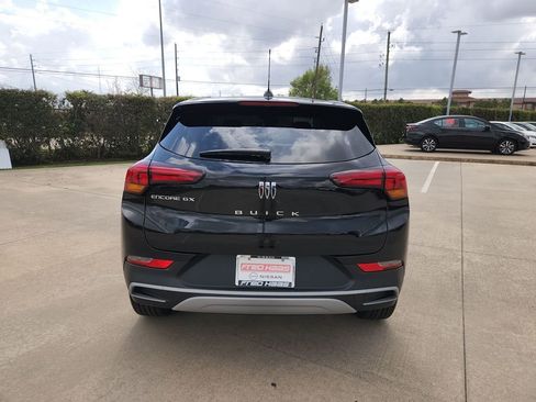 Used 2025 Buick Encore GX Preferred image 6
