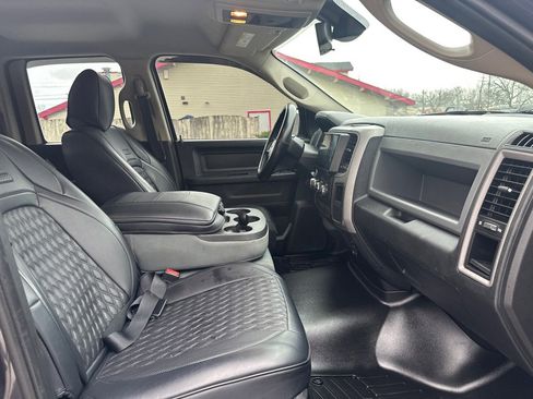 Used 2016 RAM 1500 Express image 9