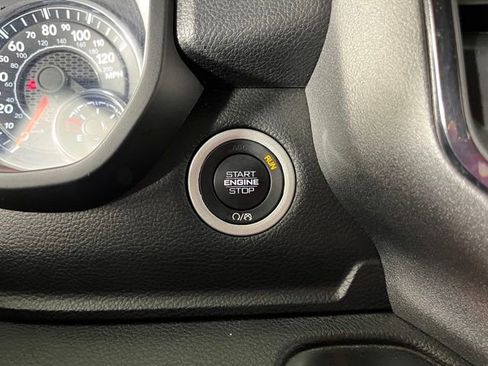 Used 2024 RAM 1500 Big Horn AWD/4WD image 23